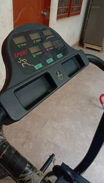 Manual Treadmill, Good Condition, Home Use for Sale in Kotri