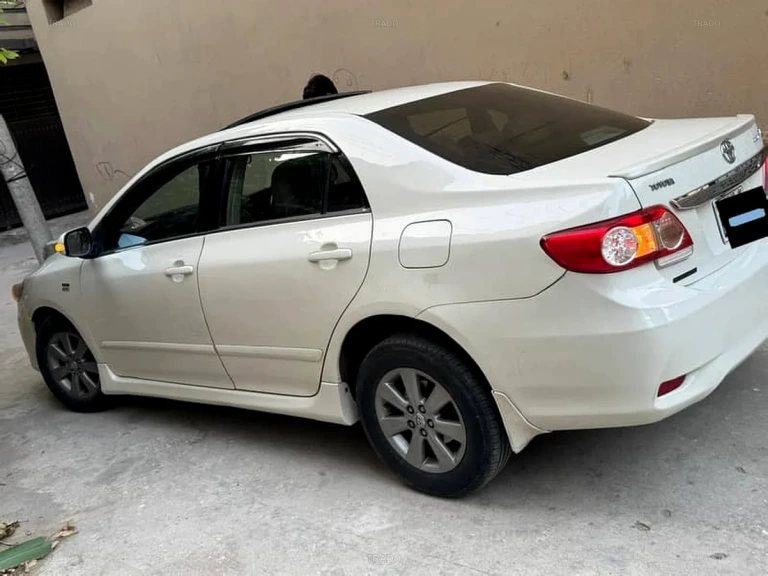 2011 Toyota Corolla Altis for Sale in Rawalpindi