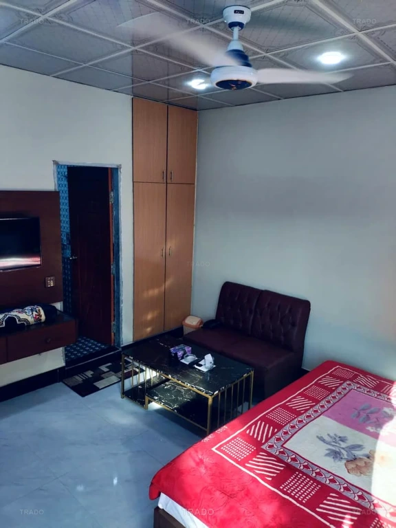 Royal House Karachi for Rent in Gulshan-e-Iqbal
