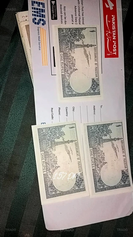 Pakistan 1 Rupee Old Banknotes 1983 for Sale in Jhelum