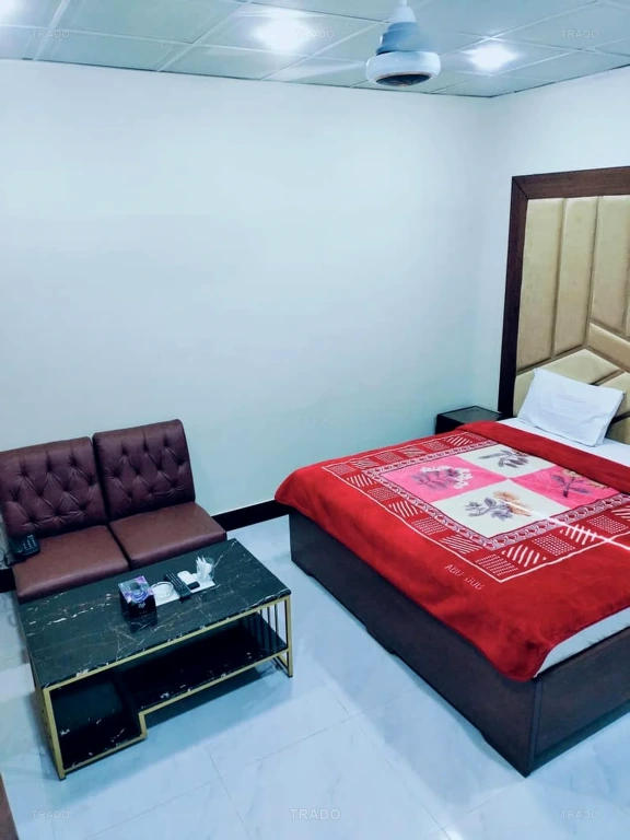 House Karachi for Rent in Gulshan-e-Jamal - Block B