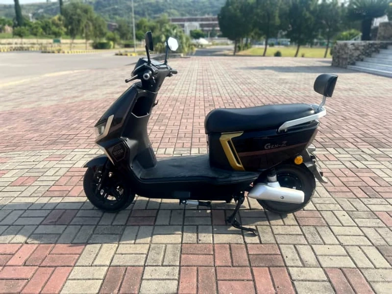 2025 EVEE Gen-Z Electric Scooter for Sale in Taxila