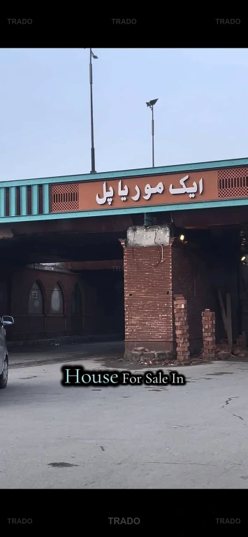 Lahore Prime Location Invester Deal for Sale in Misri Shah