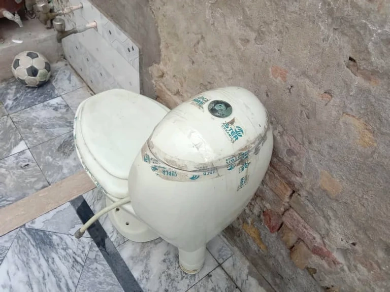 Toilet Seat for Sale in Khushab